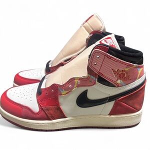 Jordan 1 Retro High OG Spider-Man Across the Spider-Verse (GS) Size Size 7Y